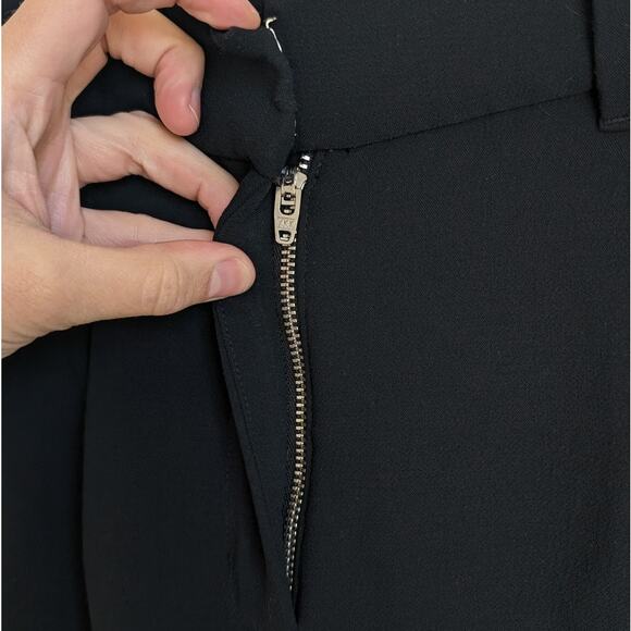 Wilfred Aritzia Effortless Black Pleated High-rise Pants, size 00 - Picture 4 of 10